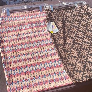 Set of 2 pencil skirt